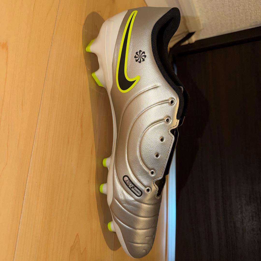 Nike Tiempo Legend 10 Club サッカースパイク　29cm