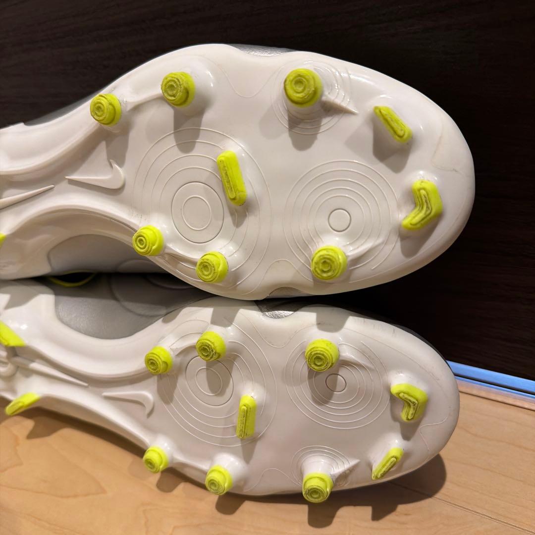Nike Tiempo Legend 10 Club サッカースパイク　29cm