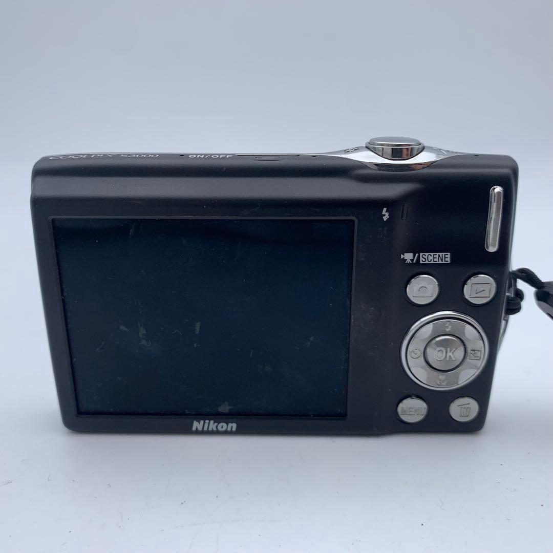 Nikon ニコン COOLPIX S3000 コンパクトデジタルカメラ