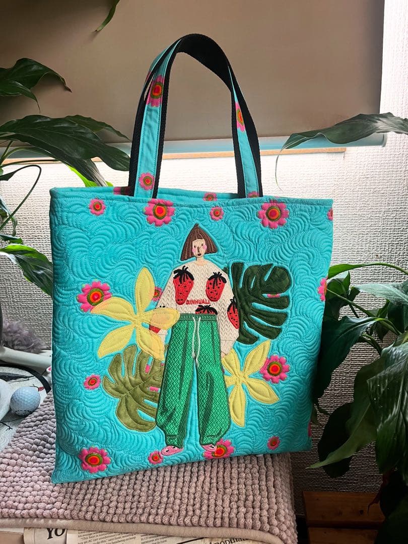 ハワイアンキルトバッグ　ハワイアンキルト　トートバッグ　モンステラ　イラスト風