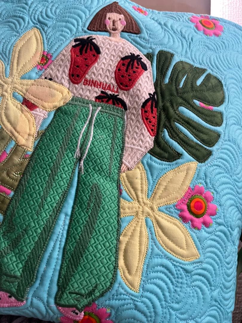 ハワイアンキルトバッグ　ハワイアンキルト　トートバッグ　モンステラ　イラスト風