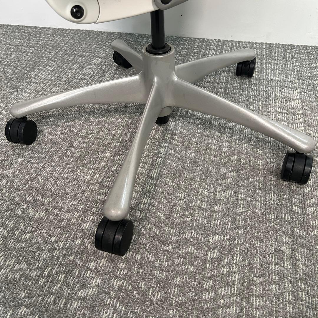 D エンボディチェア 最高級 ハーマンミラー ホワイト Embody