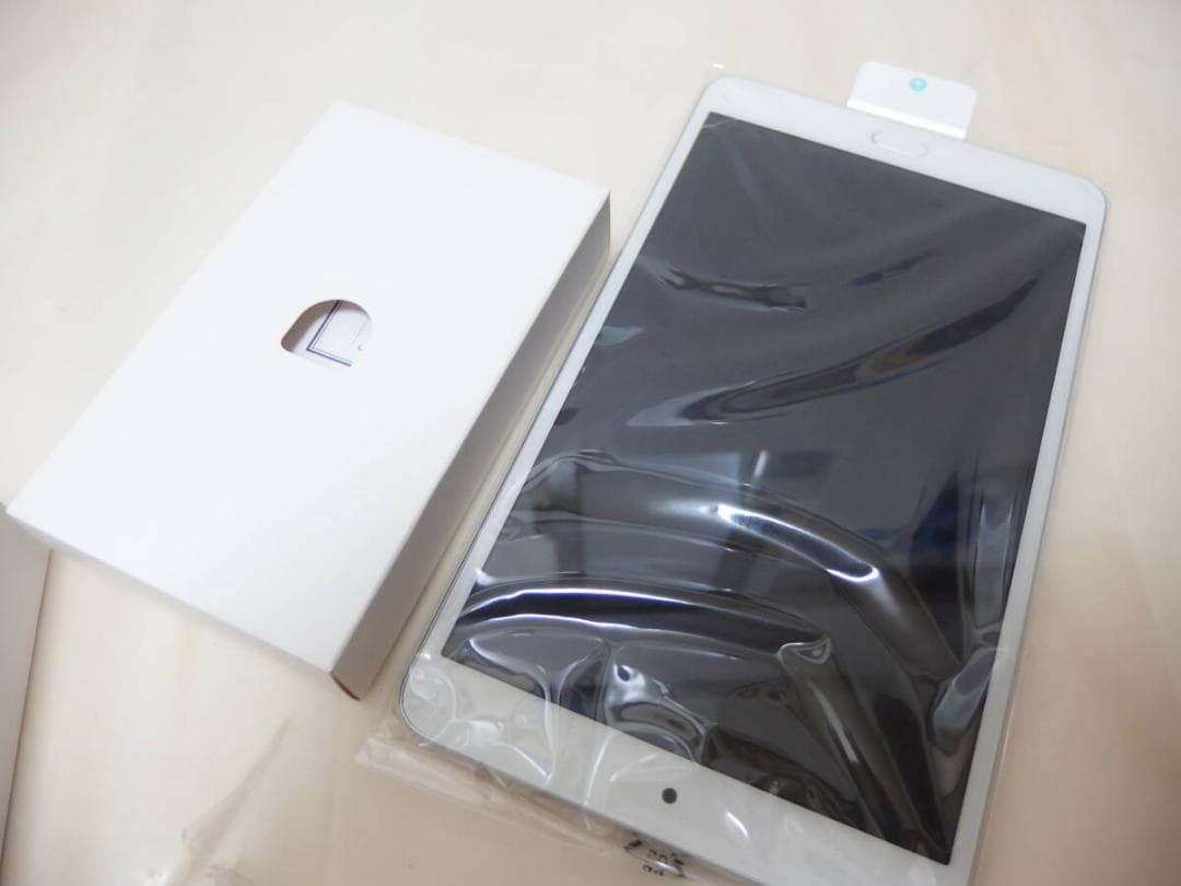 docomo HUAWE dtab Compact 32GB d-02K 未使用