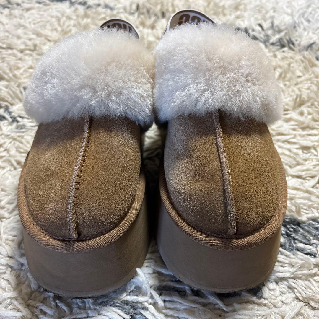 即購入可　UGG プラットフォーム ムートンブーツ ファンケット　厚底