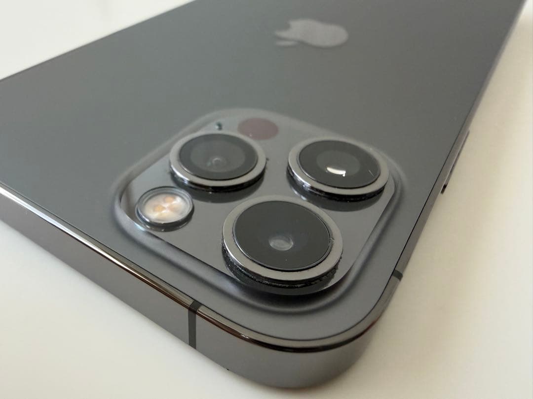 o*2様 iPhone 12 Pro 256GB グラファイト 純正90% +ア