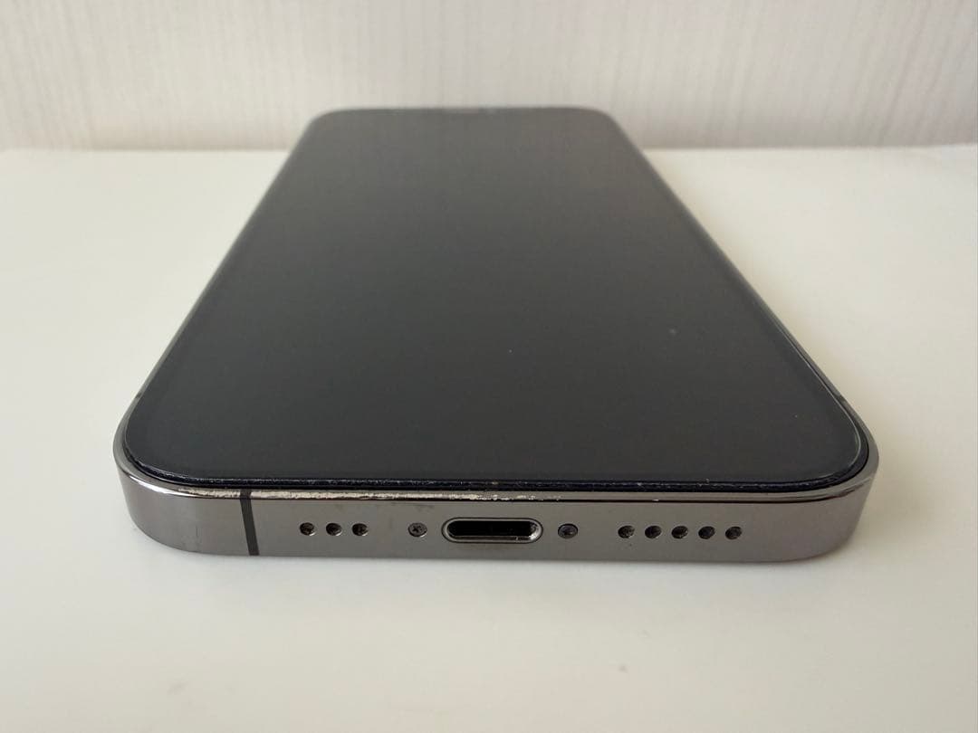 o*2様 iPhone 12 Pro 256GB グラファイト 純正90% +ア