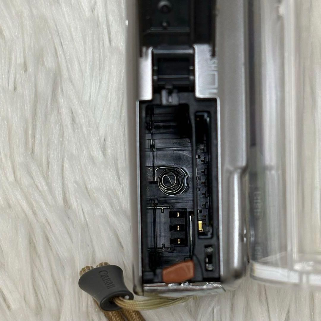 Canon カメラ　IXY 900IS PC1209 充電器 コンデジ　動作品