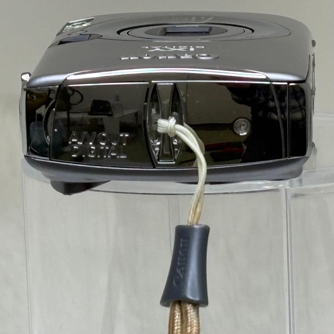 Canon カメラ　IXY 900IS PC1209 充電器 コンデジ　動作品