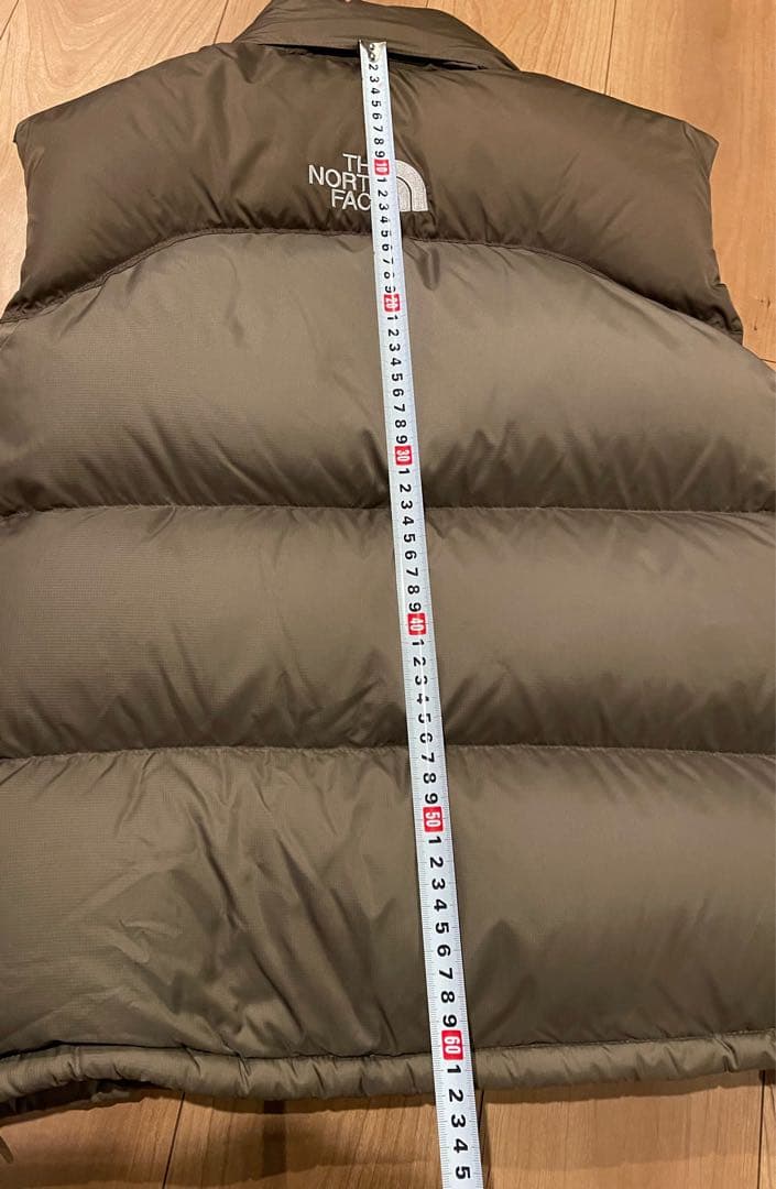 ノースフェイス　ダウンベスト　ヌプシ　センターロゴ