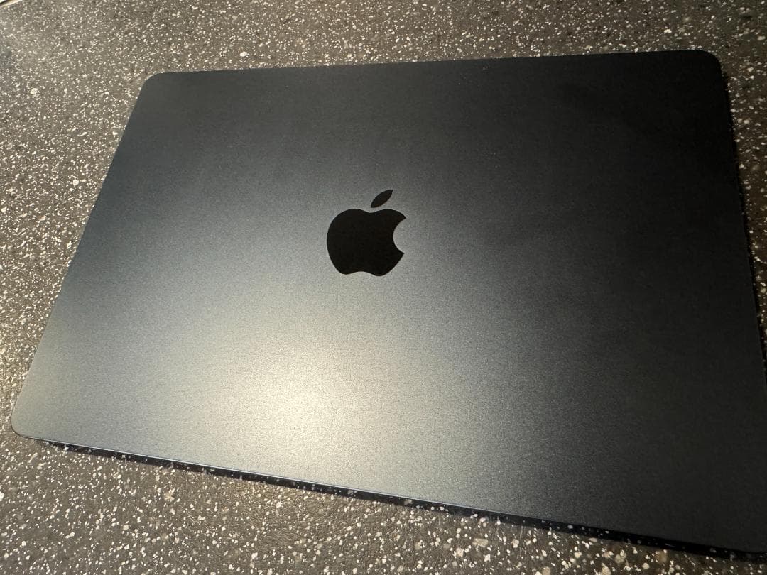 M3 MacBook Air 13インチ ミッドナイト