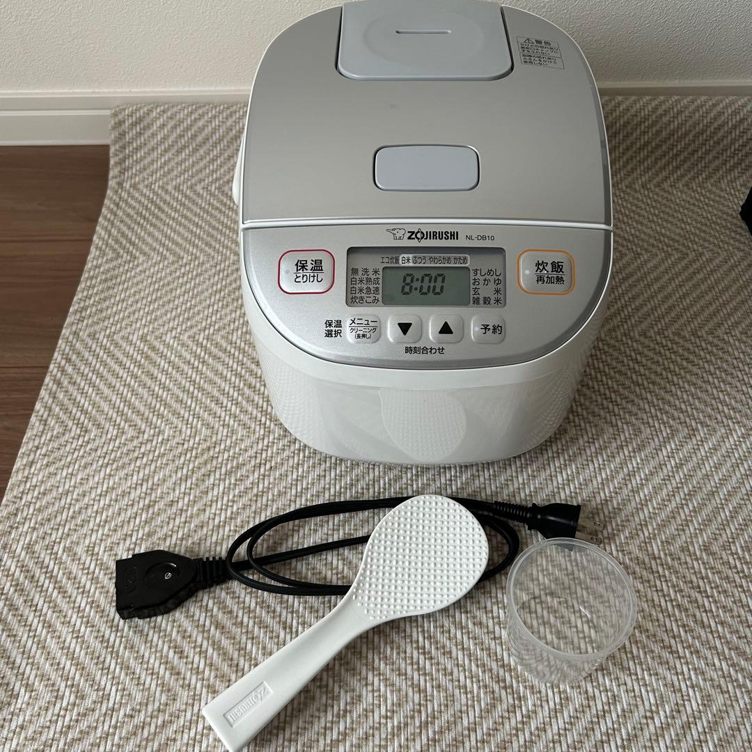 象印 5.5合炊き炊飯器