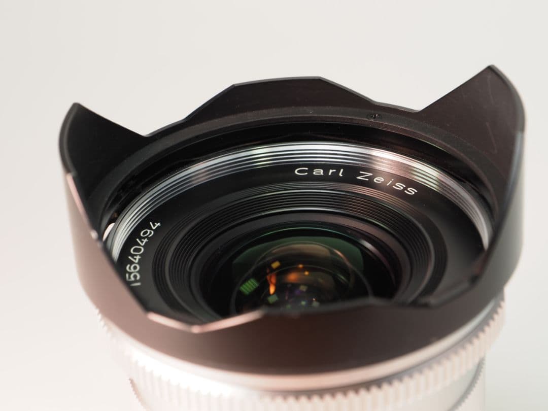 レンズ(単焦点) Carl Zeiss DISTAGON T* 18mm / f4.0 ZM