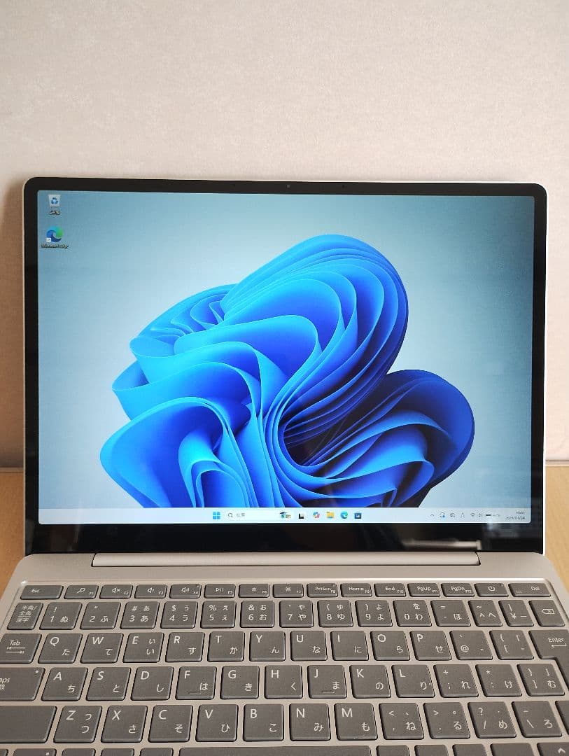 美品！ Surface Laptop Go Core i5-1035G1