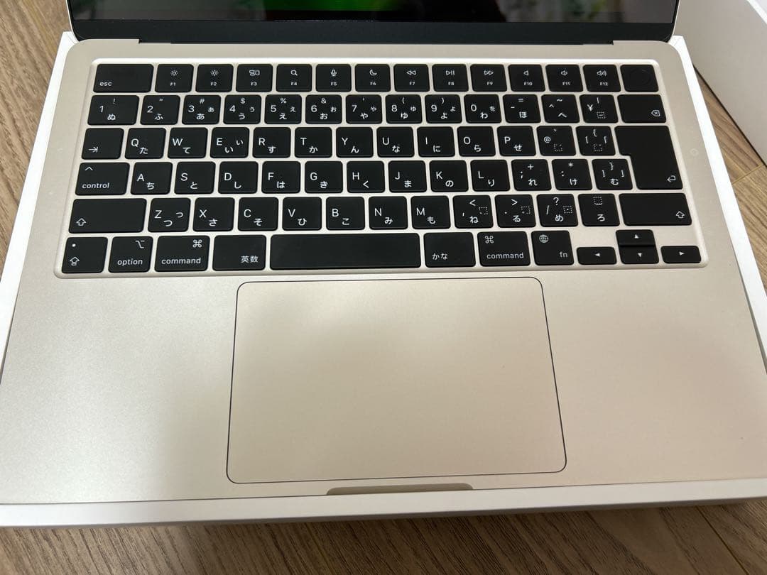 MacBookAir M2 2022年モデル 13インチ