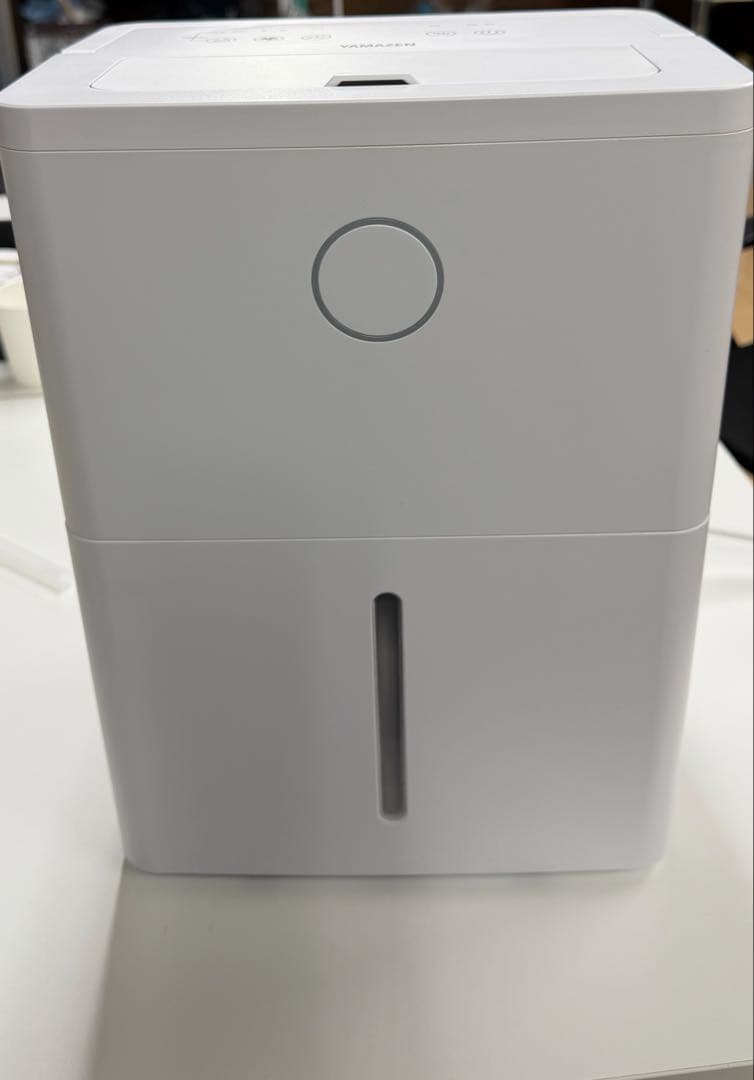 山善除湿機 衣類乾燥 除湿器コンプレッサー式強力除湿3.8Lおやすみ運転ホワイト