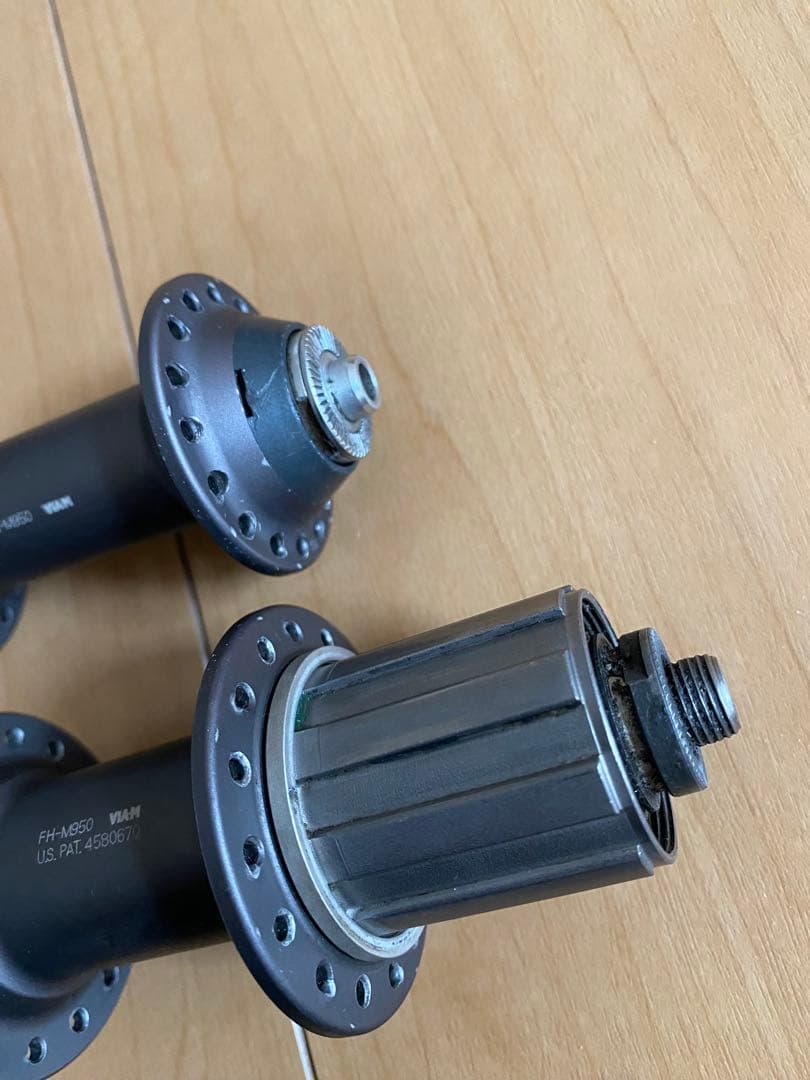 Shimano XTR ハブセット クイックレリース付き