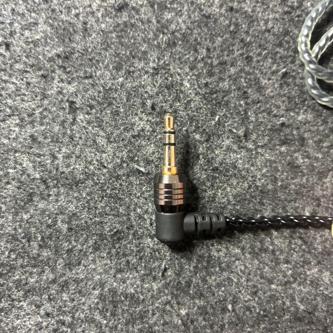 IKKO oh10 Obsidian 有線イヤホン　4.4mmリケーブルつき