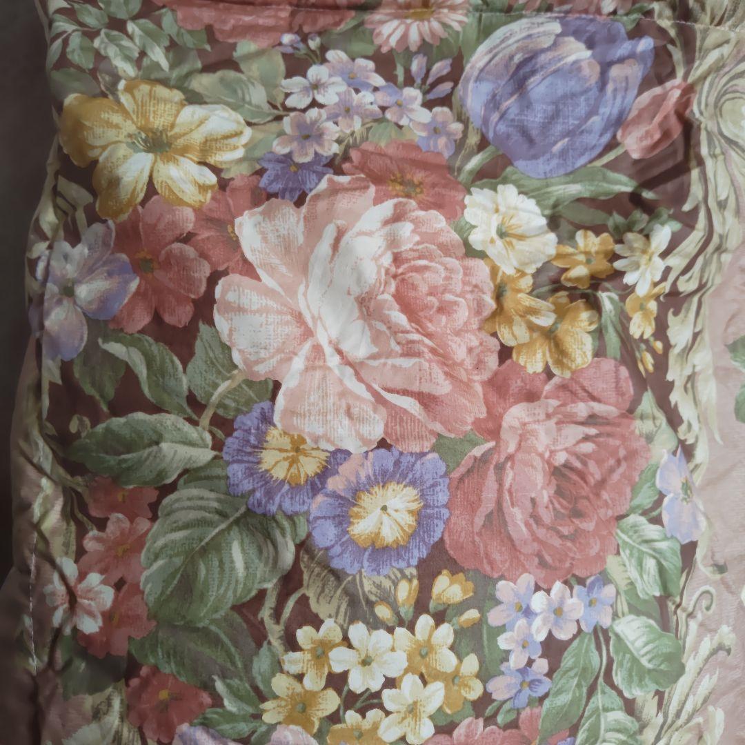 新品未使用　羽毛ダウン90%　着る毛布　花柄かいまき　フリーサイズ200x150