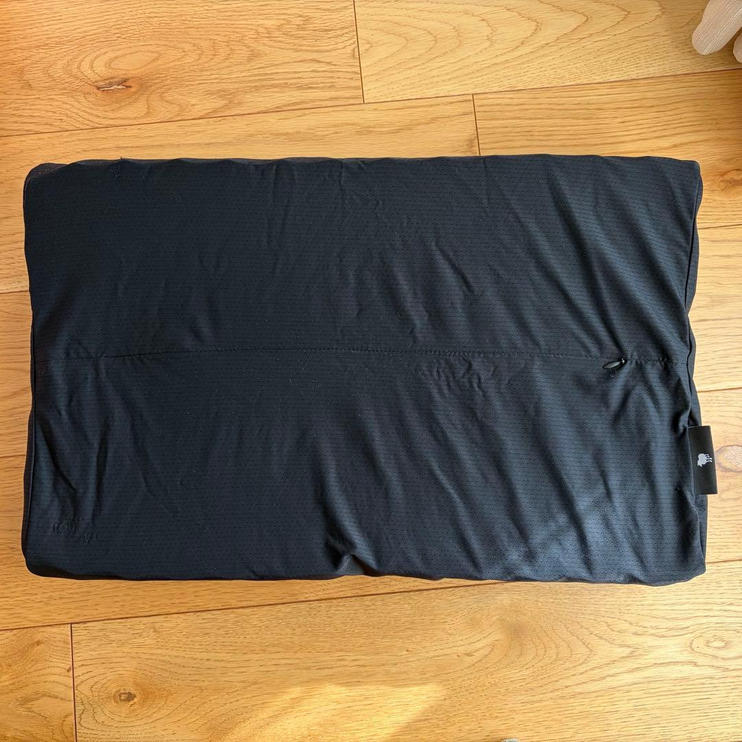 ヒツジのいらない枕　至極　枕カバー2枚つき