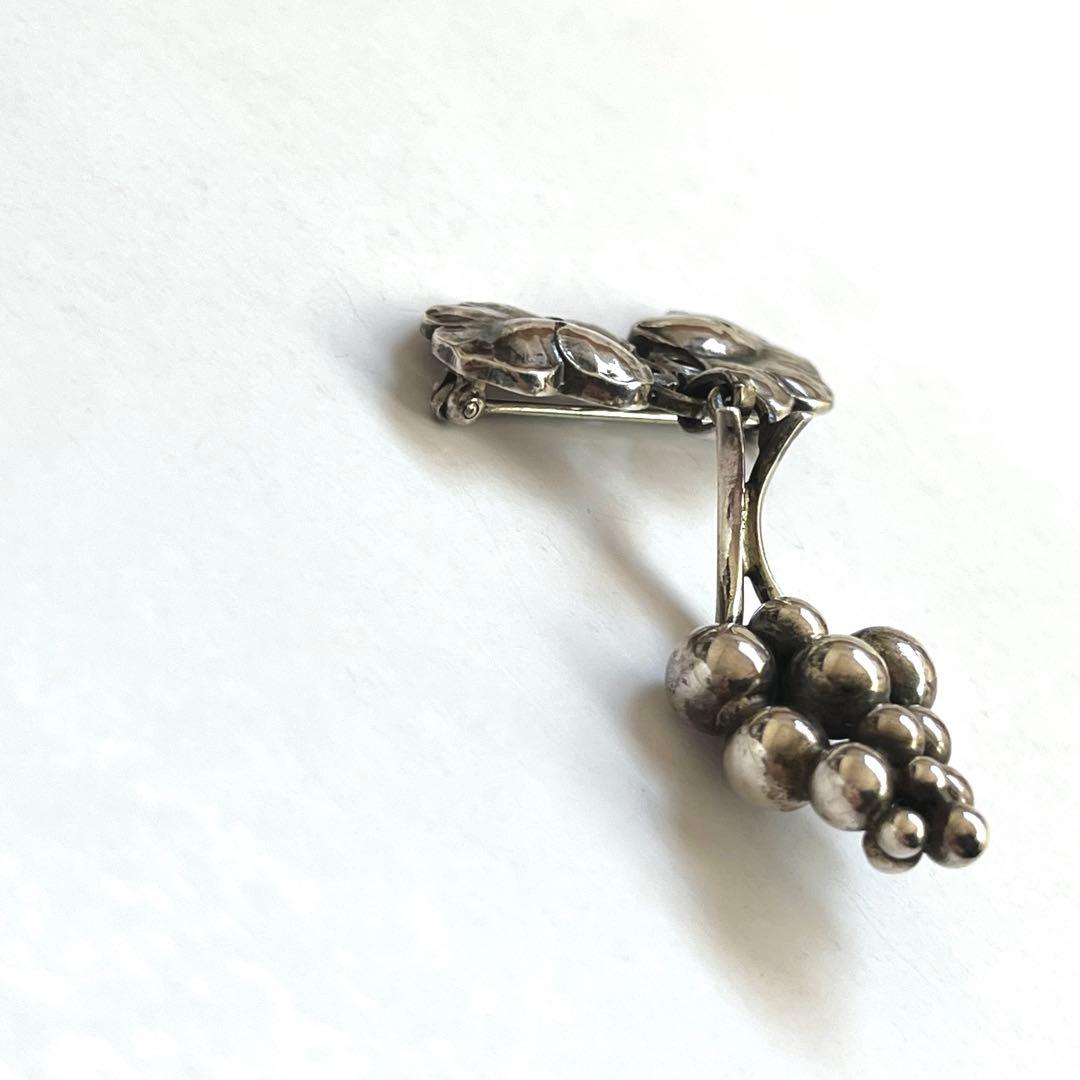 美品　  217Aムーンライトグレープ　シルバーブローチ