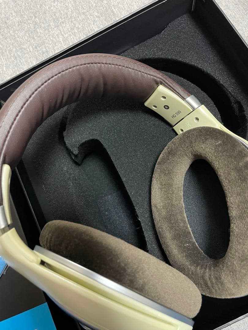 Sennheiser HD 599 有線ヘッドホン