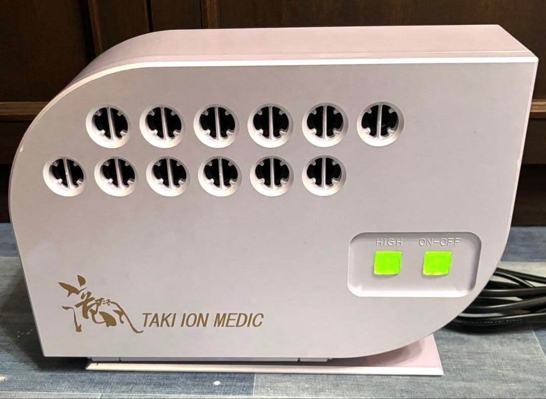 N3288 TAKI ION MEDIC イオン発生器 ピンク