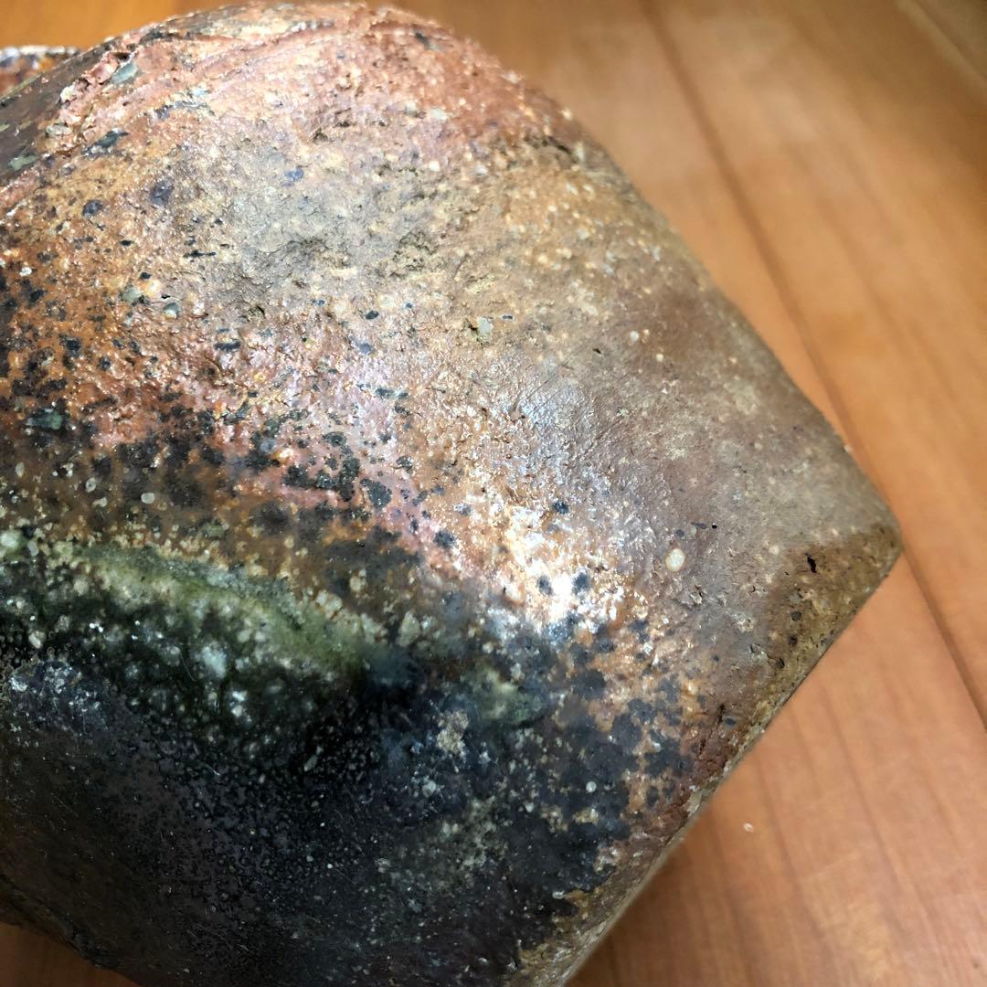 骨董品 手彫り模様茶色緑色グラデーション壺 花道茶道水差し 作家物 日本伝統工芸