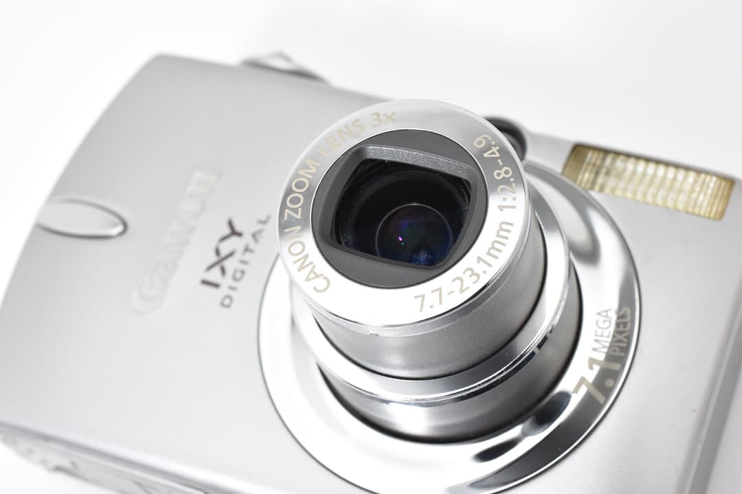 Canon IXY DIGITAL 600 PC1114シルバー0235