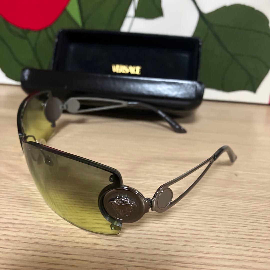 VERSACE イエローレンズ サングラス ケース付き