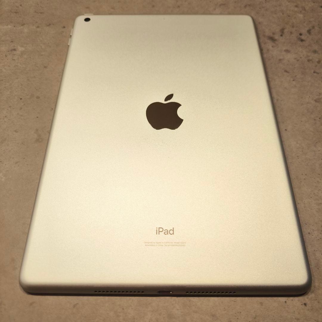 iPad8 第8世代 32GB WiFiモデル ApplePencil ケース付