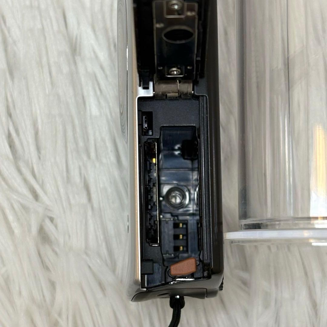 Canon カメラ　IXY 920IS PC1308 コンデジ　動作品