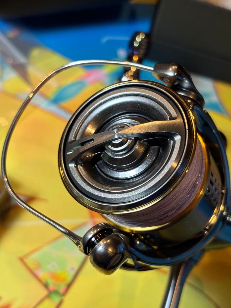 シマノ18 ステラ 2500S 夢屋スプールPE0815 LIVRE ノブ