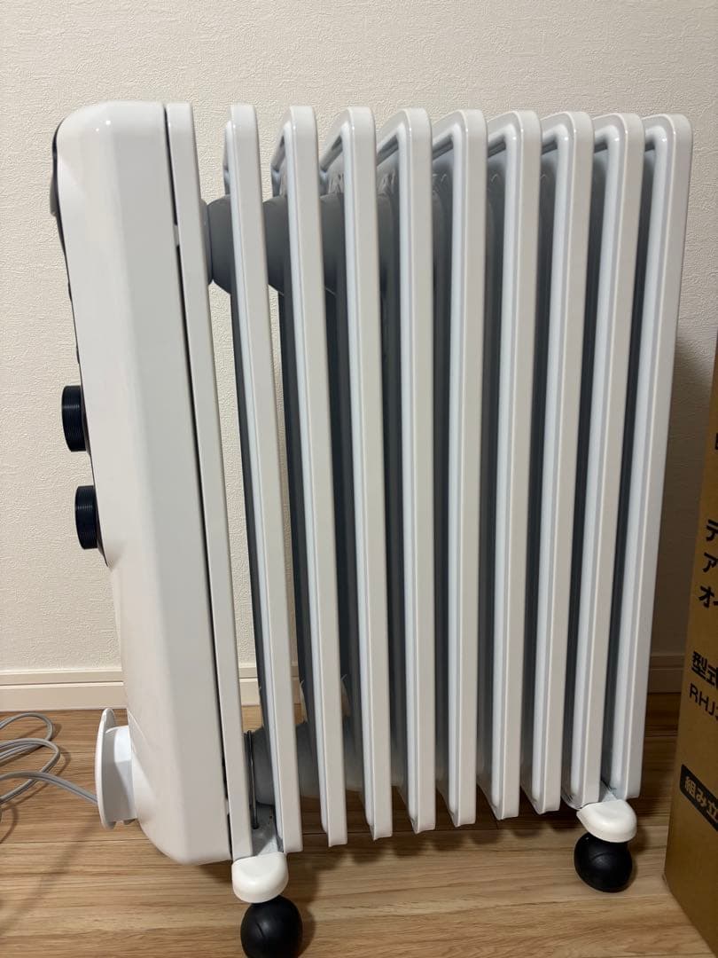 デロンギ DeLonghi AmiCaldo RHJ35M1015-BK