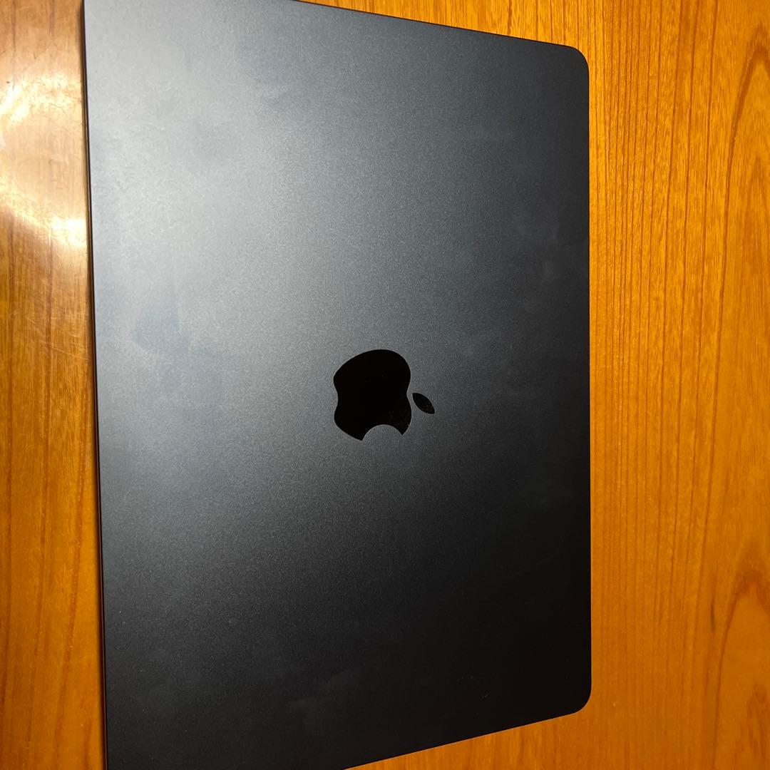 MacBook Air 13インチ (2024) 本体　m3 ケース付き