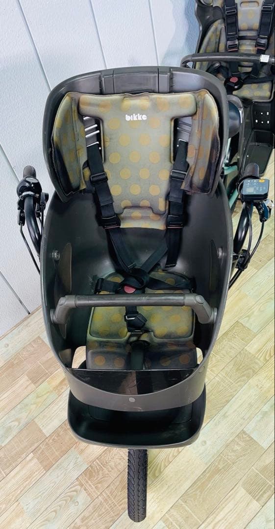 3233ブリヂストン8.9アンペア　3人乗り対応子供乗せ　電動アシスト自転車