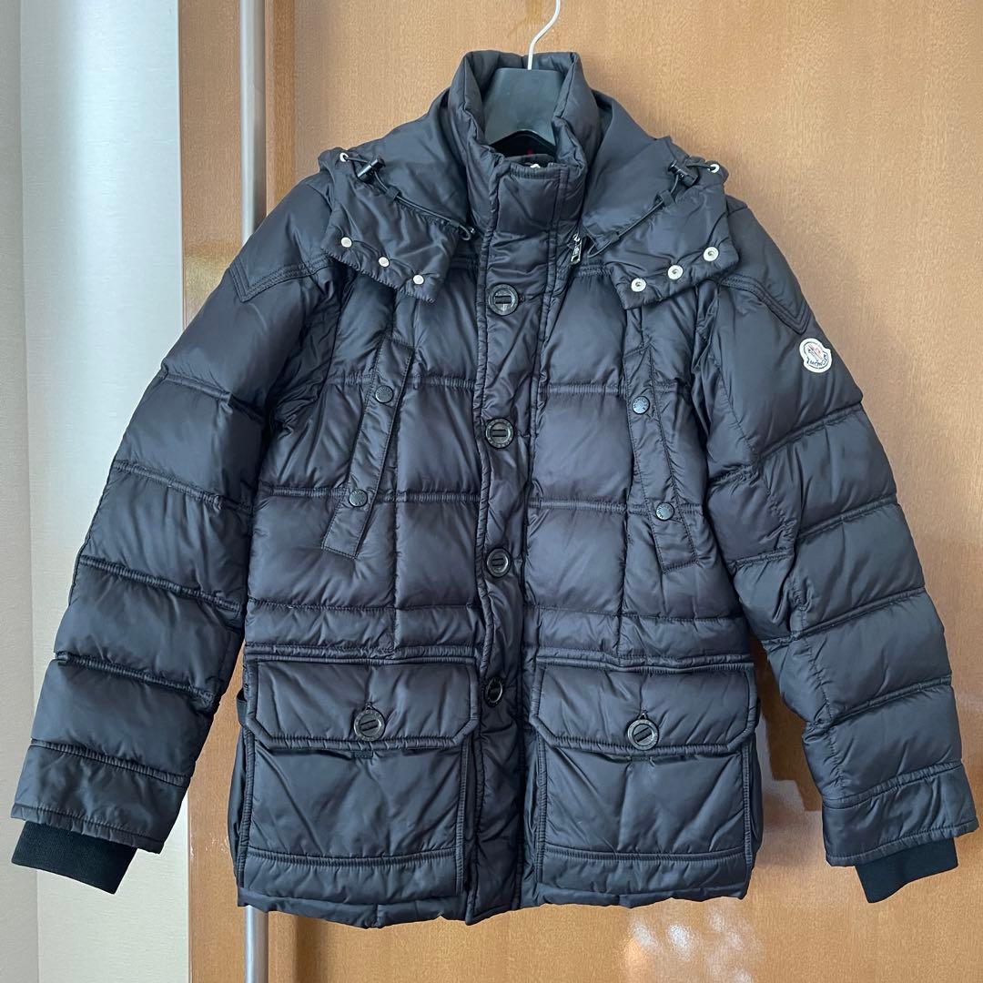 モンクレール MONCLERダウンジャケット SAUTERNE 黒 メンズ 0
