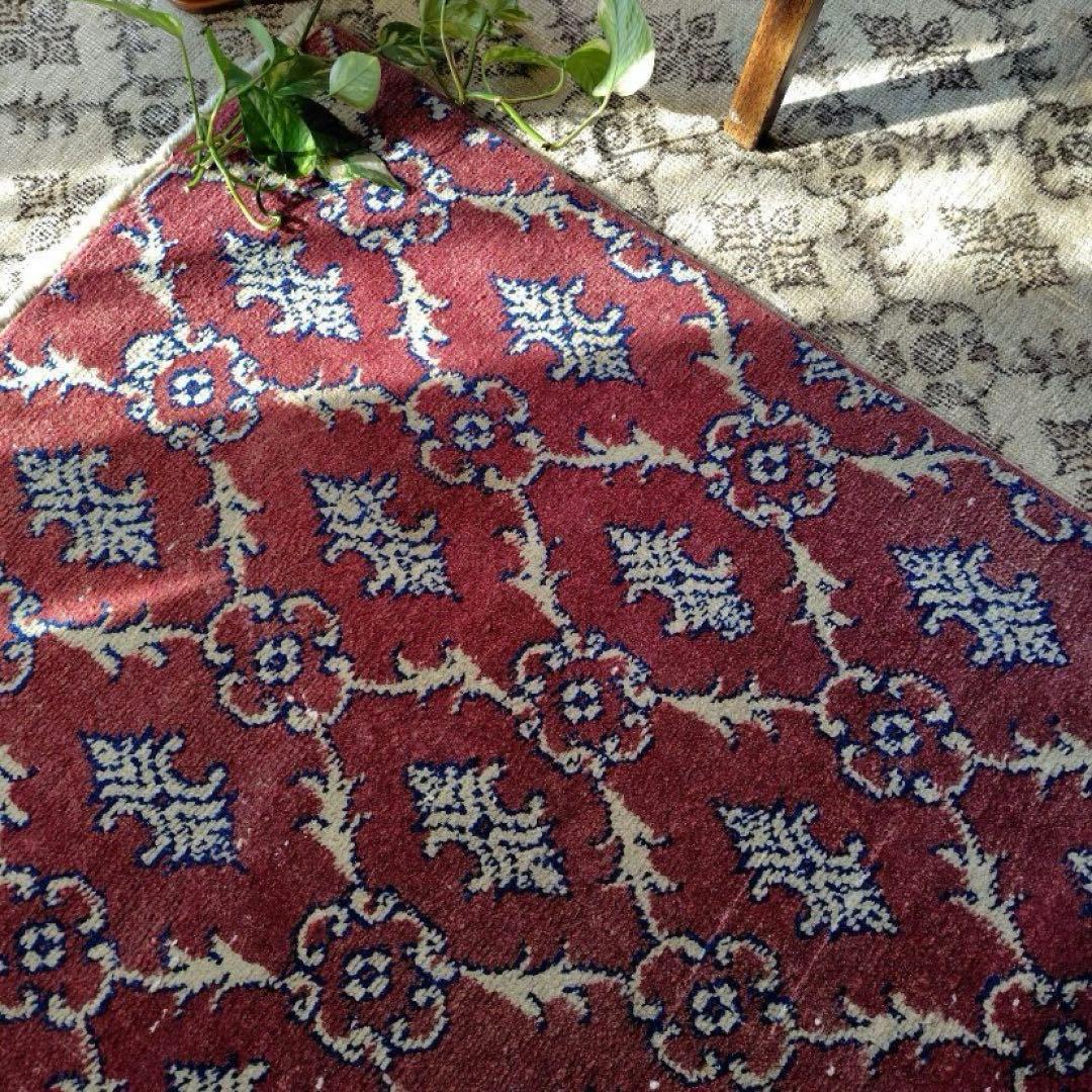 【人気の紋章柄】83×157 トルコヴィンテージラグ