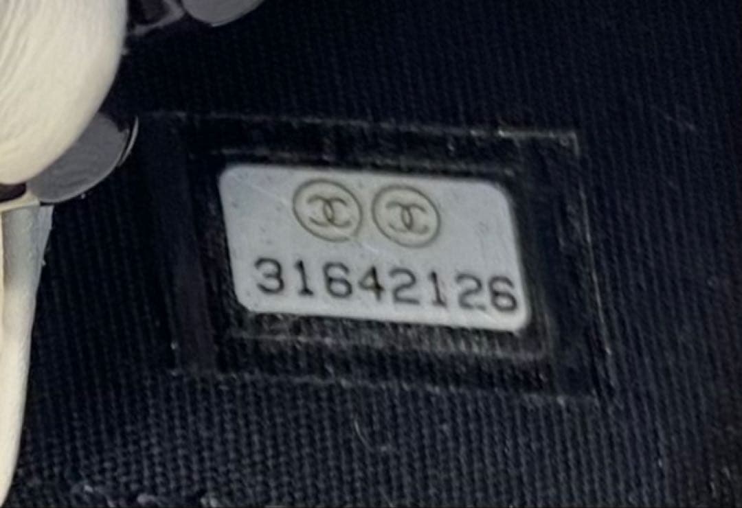 シャネル 19 ウエストバッグ チェーンウォレット