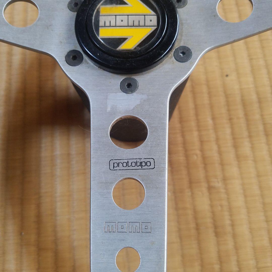 MOMO prototipoステアリング外径35Φ