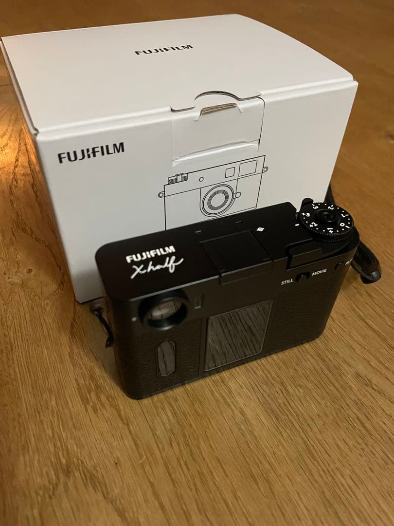 【美品、保証2年】Fujifilm x-half ブラック