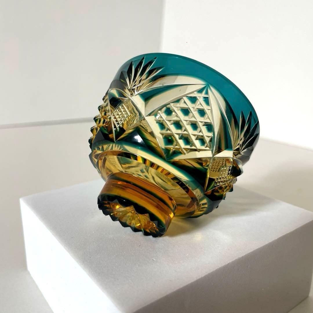 #XG331 ガラス工芸作家・黒木国昭・綾切子・銘「猪口」・骨董・アンティーク