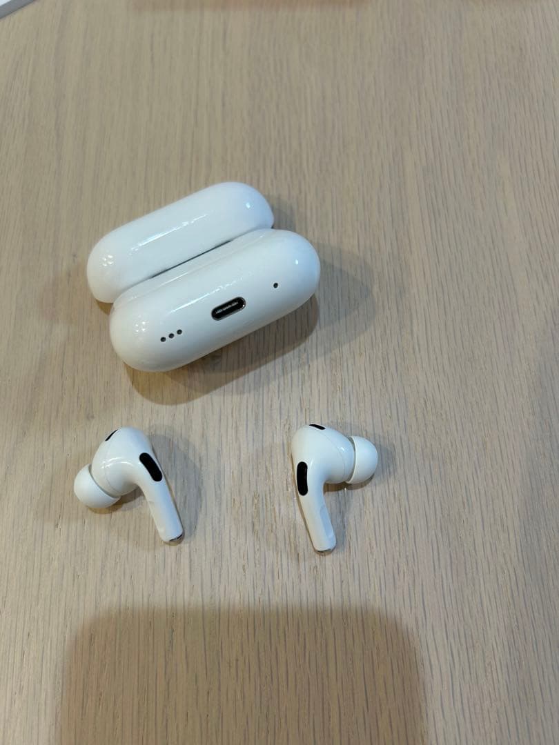 健*ん様 【再出品】Apple AirPods Pro 2 本体（USB Typ