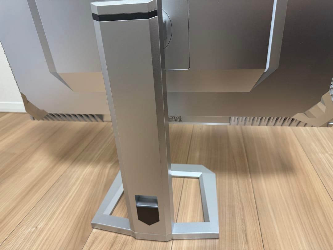 INNOCN 27M2V 4K 27インチ ミニLED ゲーミング モニター