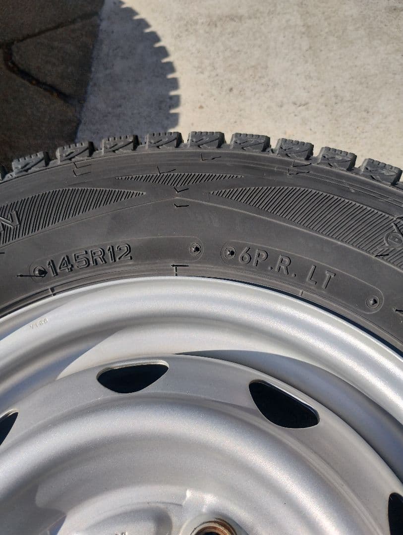 ※商品説明必読※スタッドレス 145R12 6PR スタッドレスセット ②