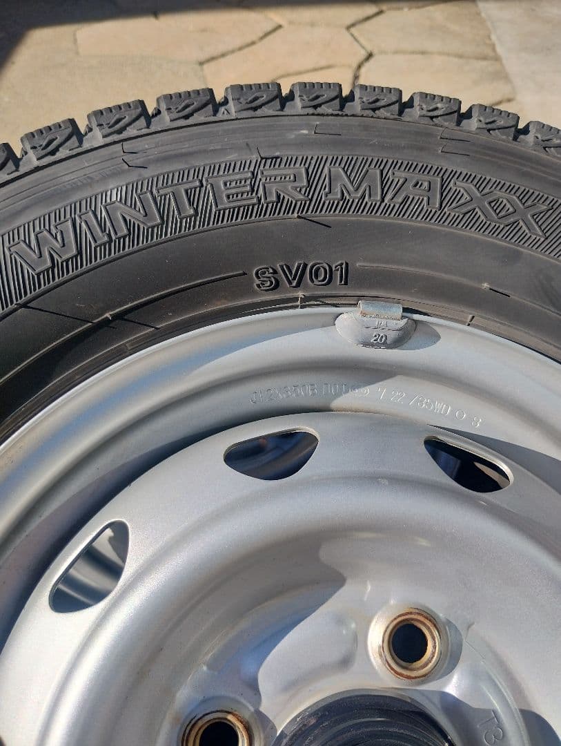 ※商品説明必読※スタッドレス 145R12 6PR スタッドレスセット ②