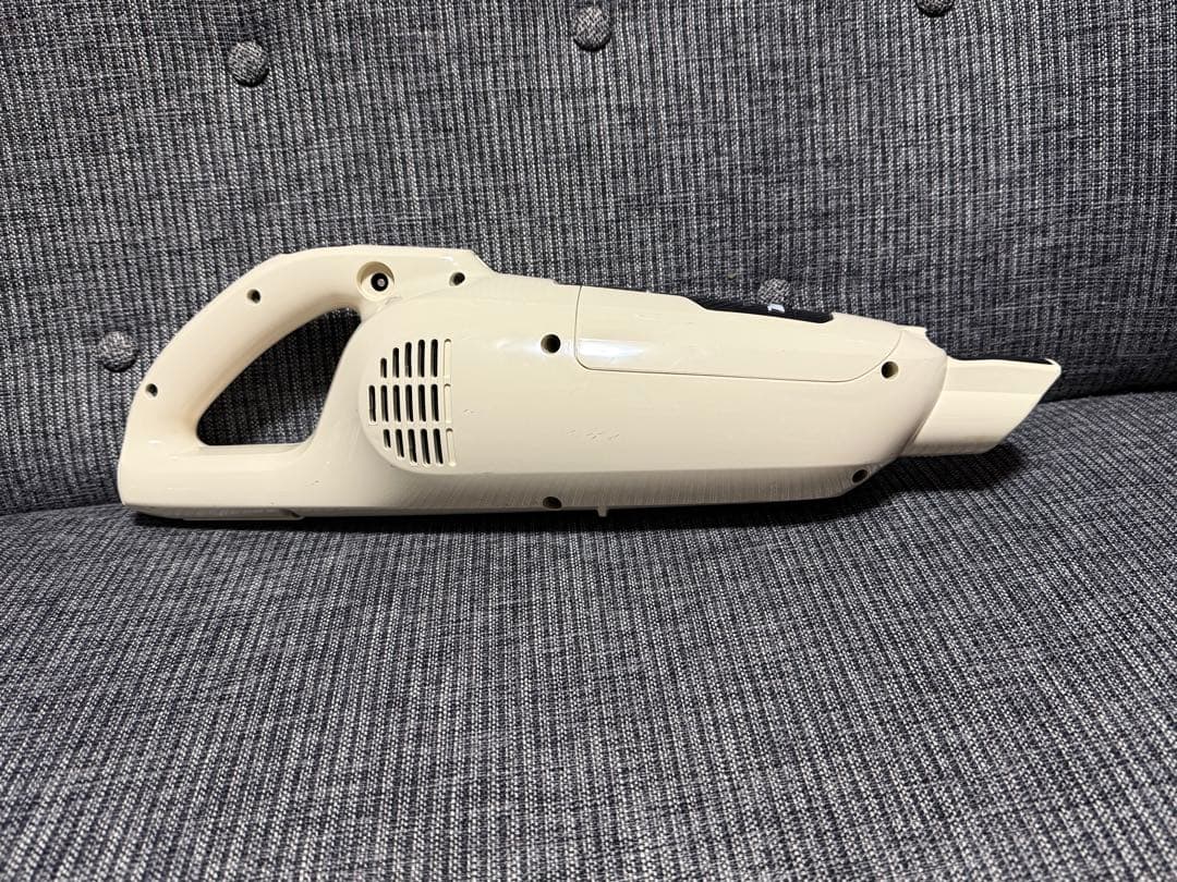 マキタ Makita充電式クリーナ ターボ60 CL113FD