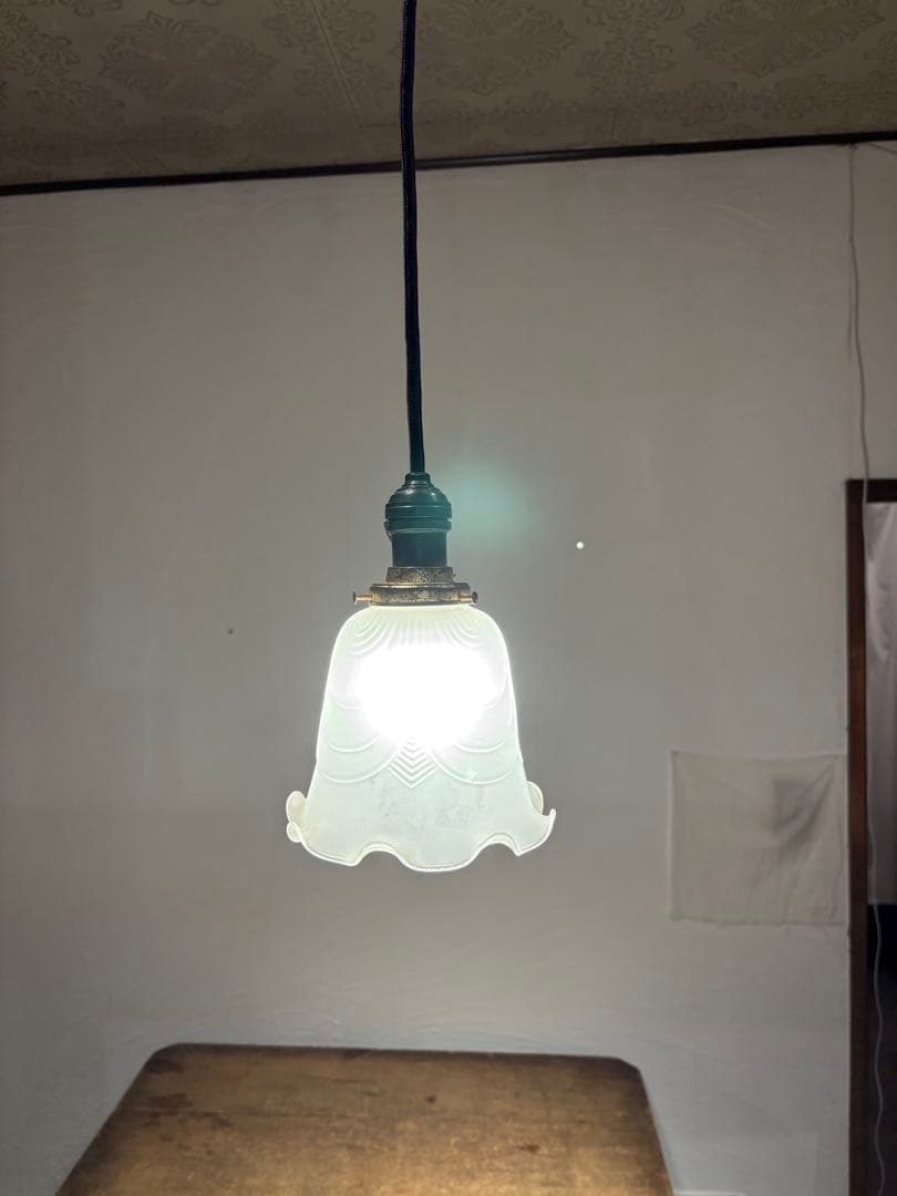 アンティーク　フリルペンダントライト