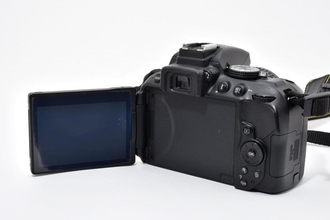 【大人気】 Nikon ニコン D5300 レンズキット デジタル一眼カメラ
