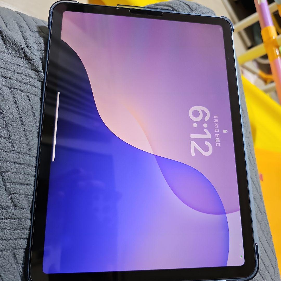 やや訳あり　ipad air simフリー 第5世代　64G