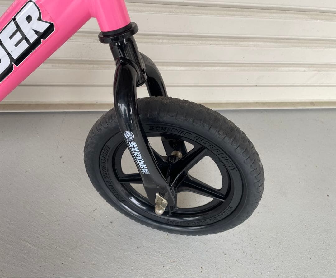 ストライダースポーツモデル STRIDER Sports Model ピンク
